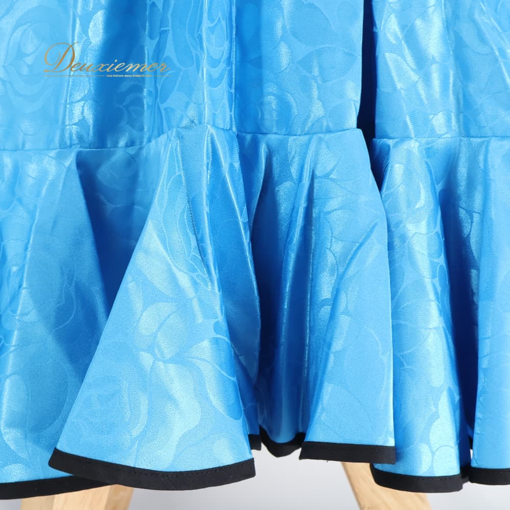 【中古】 フラメンコ 衣装 ツーピース セットアップ 上下セット ブルー系 青 水色 ...