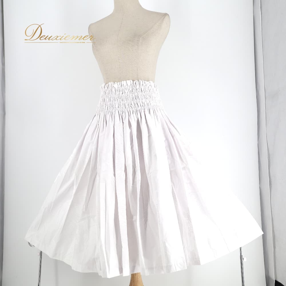 【中古】 Aloha Emika アロハエミカ フラダンス 衣装 パウスカート ホワイト系 花...