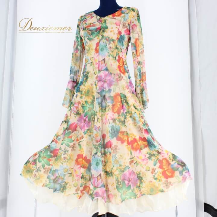 【中古】ICHIOKU イチオク 社交ダンス 衣装 スタンダード ドレス ワンピース レッスンウェア パーティ衣装 女性用 オールシーズン 花柄 イエロー系 グリーン系 ピンク系 レッド系 カラフル フラワー デザイン 伸縮性 おしゃれ 上品 B035-2510119000306