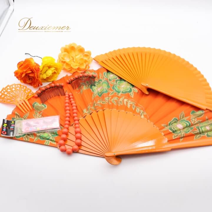 【中古】フラメンコ 小物 小道具 アバニコ ペイネタ フローレス ネックレス 扇子 花 薔薇 つけまつ毛 オレンジ系 アクセサリー まとめ売り セット オレンジ...