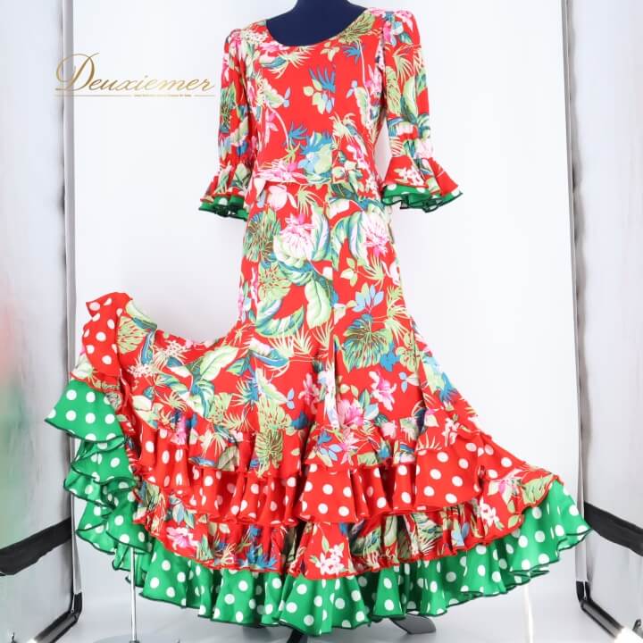 【中古】フラメンコ 衣装 トップス ファルダ スカート ブラウス ツーピース セットアップ 赤 緑 ドット 水玉 花柄 光沢 ボランテ フリル レッド系 グリー...