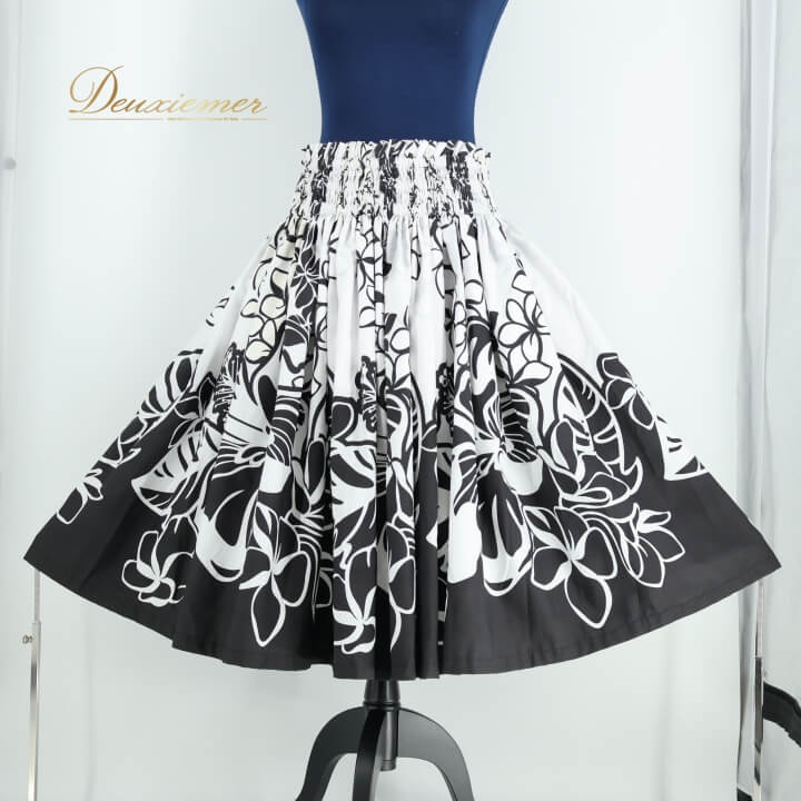 【中古】フラダンス 衣装 パウスカート ホワイト系 フラ ダンス 花柄 レッスン シングル 白 黒 ハワイ..