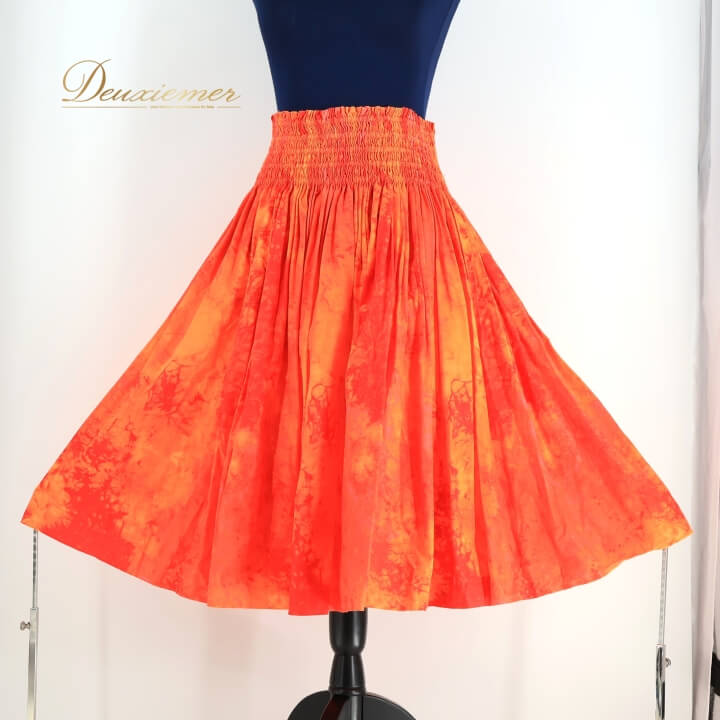 【中古】フラダンス 衣装 パウスカート オレンジ系 フラ ダンス シングル 橙 レッスン 鮮やか グラデー..