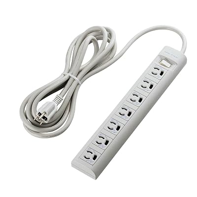 エレコム 電源タップ 雷ガード 一括スイッチ マグネット付 抜け止めコンセント 3ピン-2ピン変換アダプタ付属 7個口 3ピン 3.0m T-Y053DAブランドエレコム(ELECOM)色グレーモデルT-Y053DA商品説明【商品概要】点灯式スイッチ付。強力マグネット付。3P-2P変換アダプタ付。抜け止めコンセント。たっぷり7個口コンセント。(たっぷりコンセント)7台の接続が可能な大口コンセント(ぬけ止め)プラグをしっかりロックするので、ぬける心配がありません。(光るスイッチ)集中ON・OFFできうっかり消し忘れも防止できます。(2重被ふくケーブル)安全の2重被ふくケーブルで強度を増しました。(強力マグネット)強力マグネット採用でスチール製の机等に仮固定できます。落下等には注意して下さい。雷サージ吸収効果12500V(最大サージ電圧)⇒400V(制限電圧)(3P-2P変換アダプタ付)3Pコネクタを2Pコネクタに変換できるアダプタがついています。製品の包装容器におけるプラスチック重量を、社内基準製品より20%以上削減した製品です。【商品説明】【商品詳細】ブランド：エレコム(ELECOM)商品種別：電源タップ商品名：エレコム 電源タップ 雷ガード 一括スイッチ マグネット付 抜け止めコンセント 3ピン-2ピン変換アダプタ付属 7個口 3ピン 3.0m T-Y053DA製造元：エレコム(ELECOM)商品番号：T-Y053DA発売日：2006年07月03日商品内容：3.0m色：グレー商品タイプ：一括スイッチ付き【当店からの連絡】