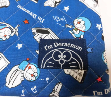 【メール便OK】I′m Doraemon 新柄 ドラえもん 総柄 キルト シューズケース シューズバッグ ブルー 上履き入れ 体育館シューズ入れ 入園 入学 新学期 お祝い プレゼント ギフト (DR273BL aw1500213)