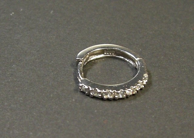 925スターリンシルバーとジルコニアピアス フープデザイン サイズ：12mmx2mm