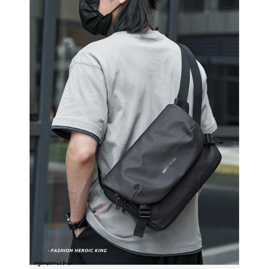 ショルダーバッグ メンズ ボディバッグ 斜め掛け レザー シンプル メッセンジャーバッグ iPad対応 カバン ファッション おしゃれ 軽量 通勤 通学 おしゃれ