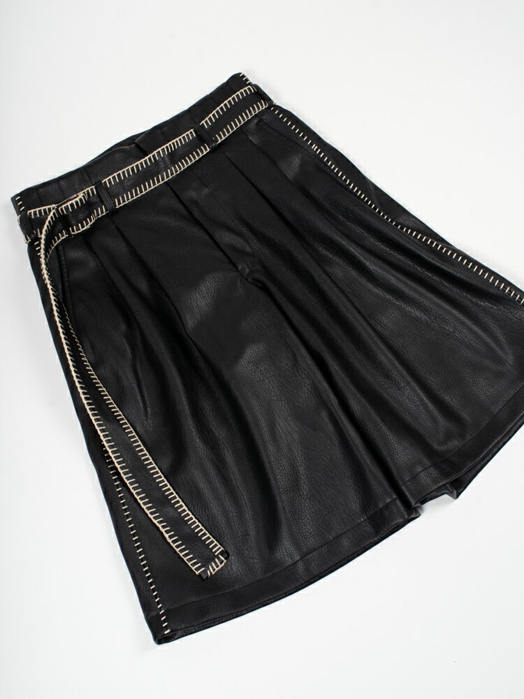 【MAHITO MOTOYOSHI】マヒトモトヨシ Faux leather half pants フェイクレザーハーフパンツ ブラック 日本ブランドコレクション デザイナーズブランド 正規取扱い店 通販 モード系ドメスティックブランド
