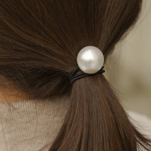 フェイクパールポイントヘアゴム・p194153 レディース 【acc】【韓国 ファッション ヘアアクセサリー ヘアアレンジ ヘアゴム 一つ結び 半結び アップスタイル ハーフアップ パール 一粒 シンプル ポイント カジュアル 秋 冬】【STYLE】【AW】