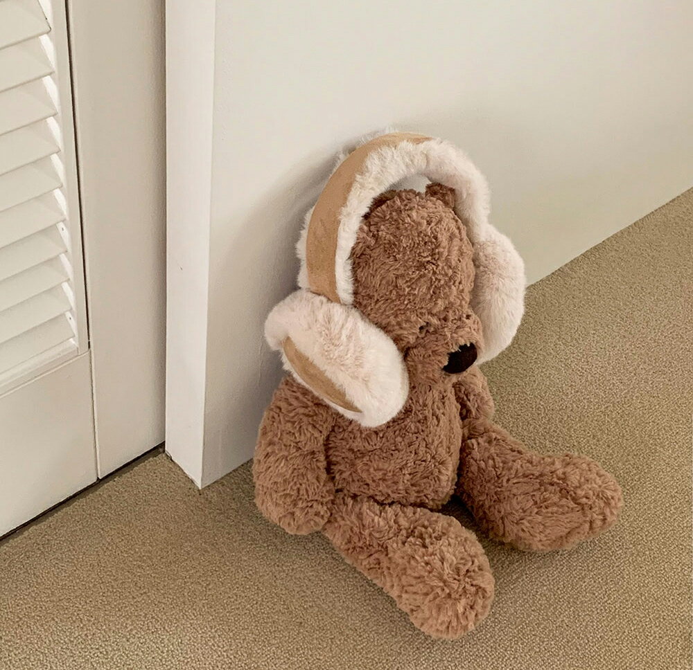 ムートン風イヤーマフラー・p479045 レディース 【acc】 韓国ファッション イヤーマフラー イヤーマフ 耳当て 耳あて レタリング ムートン風 ファー ラビットファーウール 牛革 ふわふわ 保温 防寒 大人カジュアル カジュアル 冬 STYLE デート