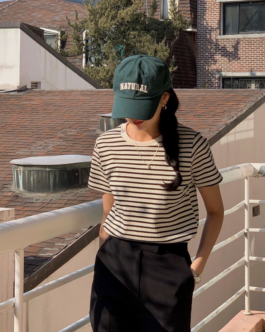 tops レディース 韓国ファッション トップス カットソー 半袖 ラウンドネック クロップド 伸びる 綿混 ボーダー プチプラ シンプル 学生 カジュアル 着回し デイリー 春 夏 bada D16607