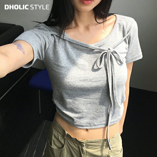 樂天商城 - レーディス tops 韓国ファッション トップス Uネック 3分袖 3分丈 クロップド ショート丈 伸縮性 伸びる タイト スリム 細身 結び シンプル ガーリー 大人 カジュアル 夏 SSWONW
