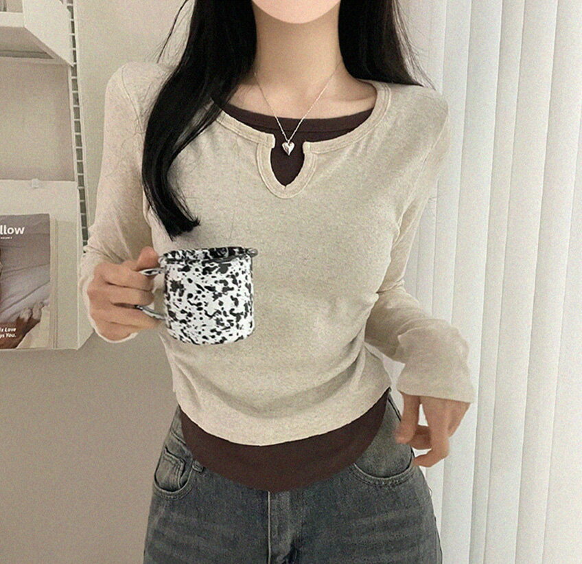 tops レディース 韓国ファッション トップス カットソー 長袖 キーネック シャーリングレイヤード風 無地 着回し スリム 学生 デイリー シンプル 楽ちん お出かけ カジュアル 春 秋 冬 SSPEEL