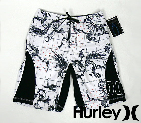 Hurley(ハーレー)サーフパンツ MB04ALLカラーはホワイトをメインにブラックのPHANTOM切替！切替ブラック部分に刺繍にてハーレーアイコン！！スクエアチェックとドラゴンプリント柄・小さなハーレーマークも特徴。バックにはファスナー付きのポケットがあります。※こちらの商品にはインナーパンツは付属しておりませんのでご注意ください（商品生産時により、生地の取り方により柄は異なる可能性があります。）◆素材◆ポリエステル100%◆サイズ◆サイズ28 実寸ウエスト72 股下26 わたり幅32サイズ30 実寸ウエスト76 股下28 わたり幅34サイズ32 実寸ウエスト83 股下28 わたり幅35◆ご確認◆サーフパンツは衛生面を考え商品到着後のサイズ交換等は出来ませんのでご了承ください。Hurleyボードショーツ(サーフパンツ)カラーはホワイトをメインにブラックのPHANTOM切替！切替ブラック部分に刺繍にてハーレーアイコン！！スクエアチェックとドラゴンプリント柄・小さなハーレーマークも特徴！バックにはファスナー付きのポケットがあります！※こちらの商品にはインナーパンツは付属しておりませんのでご注意ください（商品生産時により、生地の取り方により柄は異なる可能性があります。）サーフパンツは衛生面を考え商品到着後のサイズ交換等は出来ませんのでご了承ください サイズ ウエスト 股下わたり幅 28インチ 72cm 26cm32cm 30インチ 76cm 28cm34cm 32インチ 83cm 28cm35cm