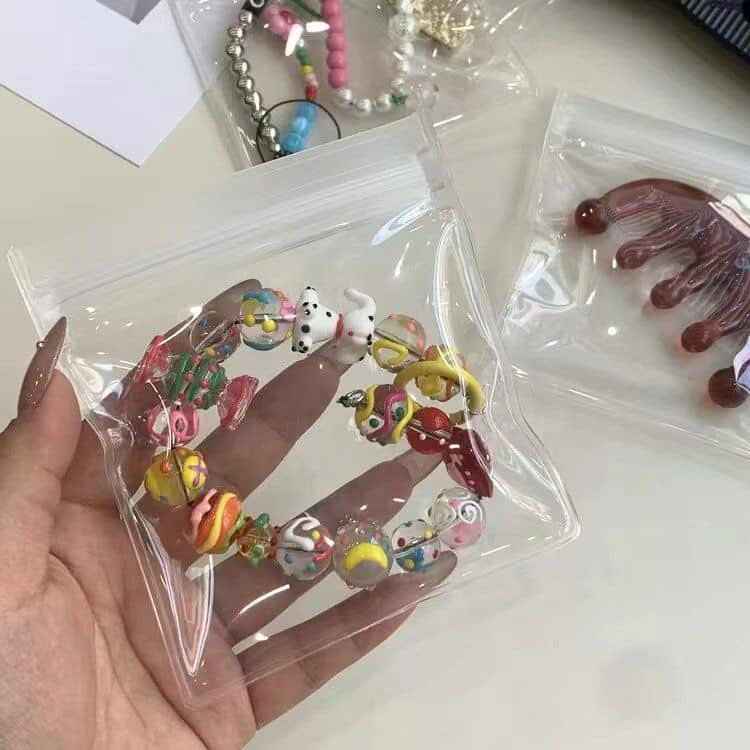 20枚セット スクイーズ 小分け スクイーズ 小物入り EVA素材 ケース バッグ にぎにぎ パウチ クリア スクイーズ袋 袋 バッグ入り スクイーズ袋 おもちゃ DIY 替え袋 包装袋 13×13cm 15×15cm 12×12cm 10.5×11cm 8×12cm 7×10cm dianaselect-10002012 Diana Select 楽天市場店 サンプル画像3