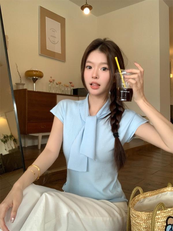 トップス レディース 夏 Vネック リボン ニット ノースリーブ キャミソール 韓国 シック 優しい 甘め フェミニン 軽やか 普段使い 伸縮性 綿混