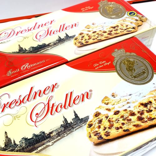 ！！福袋！！ ---------------商品詳細--------------- 化粧箱入りシュトレン750g　2個シュトレンは、干しブドウとオレンジピール、アーモンドの風味がしっとり調和するクリスマス定番の伝統菓子。しっとりとした焼き上...