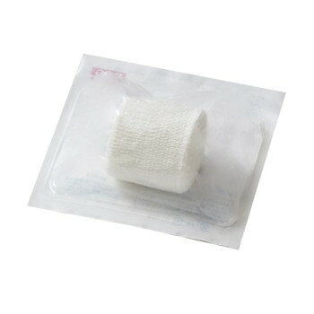 伸縮性に優れたEOG滅菌済の包帯です。衛生的にご使用頂く場合に好適です。※注文後の変更・キャンセルはお受けできませんので、ご了承くださいませ。サイズ5cm×伸長9m個装サイズ：14×32×11cm重量個装重量：390g仕様使用期限:製造日より1080日セット内容1巻入×10袋生産国日本※掲載納期は目安であり、商品欠品の場合、お時間をいただいたり、完売の場合もございます。仕様・パッケージなどは予告無く変更となる場合もございます。一部メーカー・仕入れ先からの直送商品等は、沖縄・離島・北海道へは配送不可(又は送料加算)となる場合もございます。広告文責:株式会社ノースウェブ　Tel 0144-52-00184958286066271