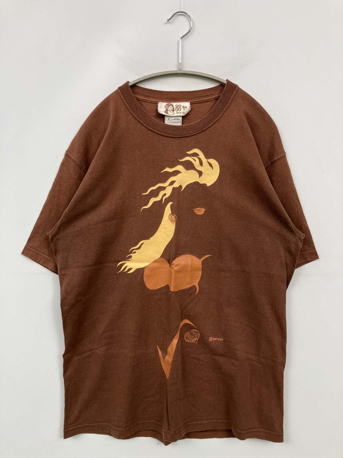 【中古】88tees Tシャツ/カットソー M ブラウン 前面プリント バックプリント ブランドロゴ ミドル丈 半袖 クルーネック(丸首) メンズ レディース