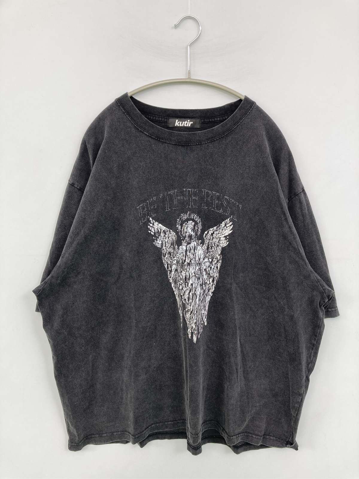 【中古】kutir クティール Tシャツ/カットソー L ブラック 前面プリント ミドル丈 半袖 クルーネック(丸首) メンズ レディース