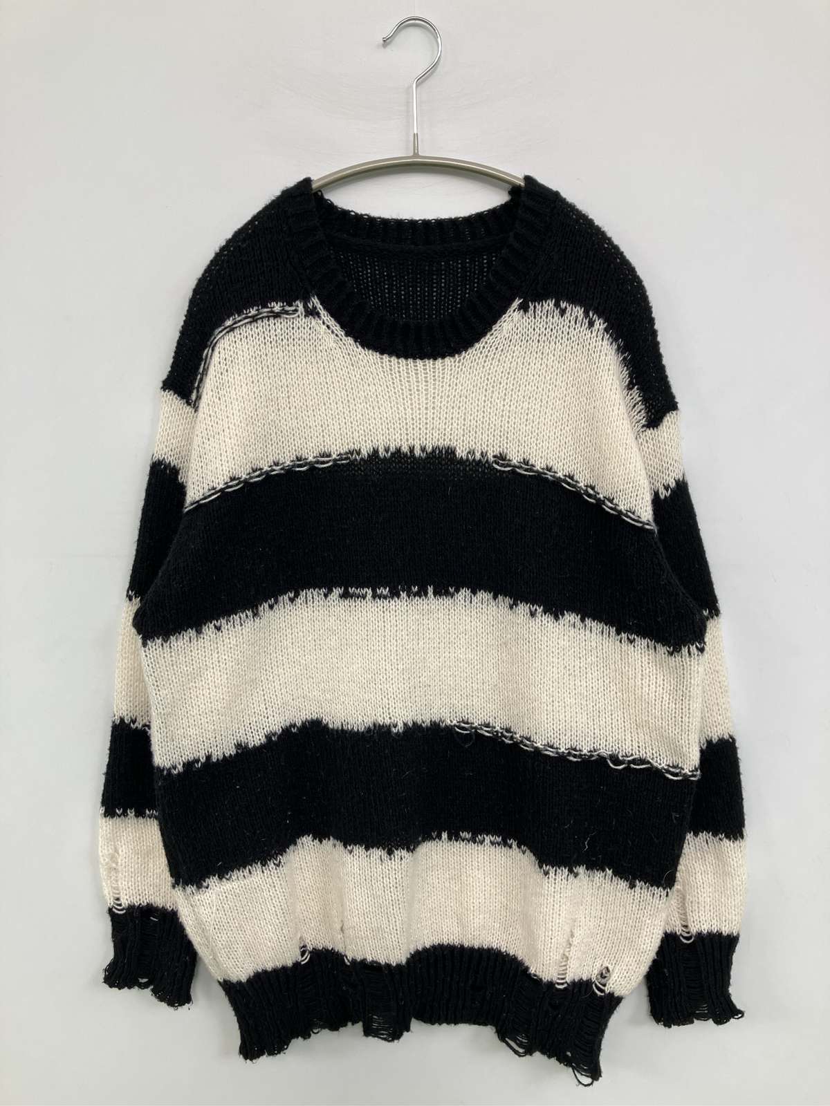 【中古】ニット/セーター ブラック ニット ボーダー柄 ロング丈 長袖 クルーネック(丸首) レディース