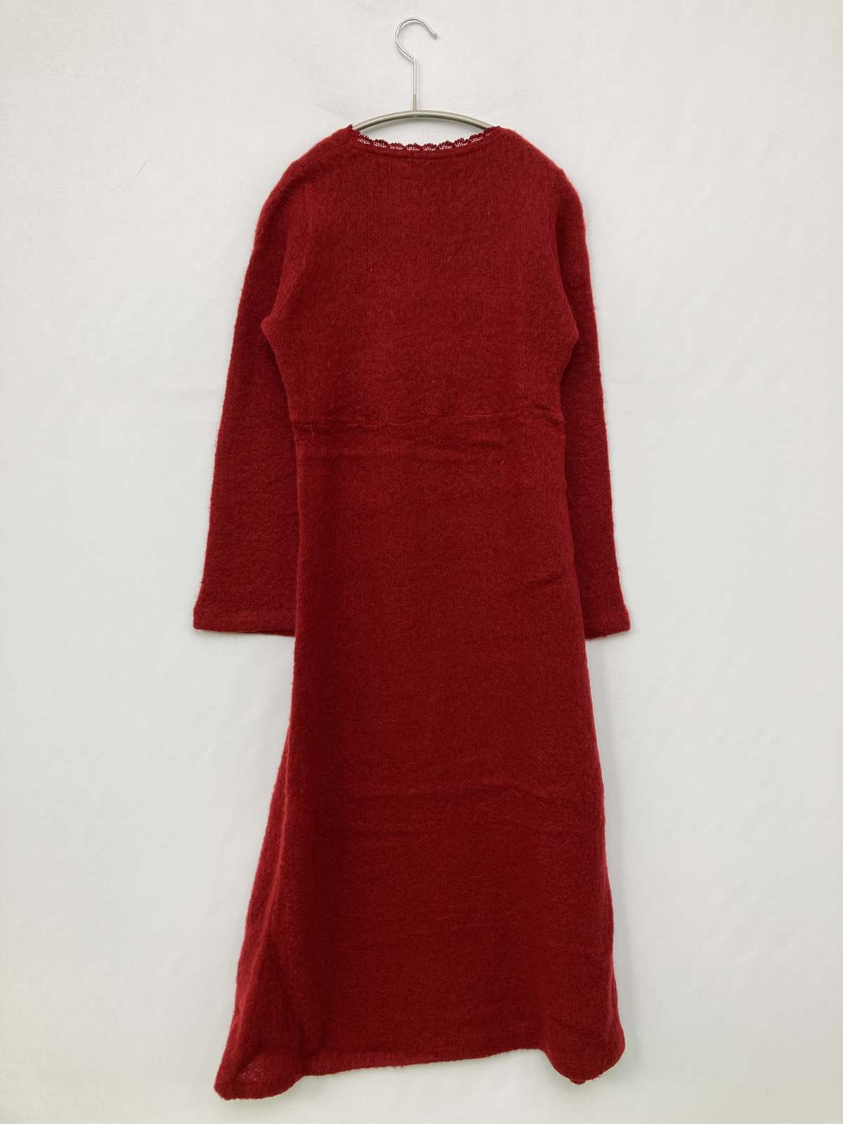 【中古】BERGE CO.,LTD ワンピース レッド フレア 長袖 無地 ウール・ニット ミモ...