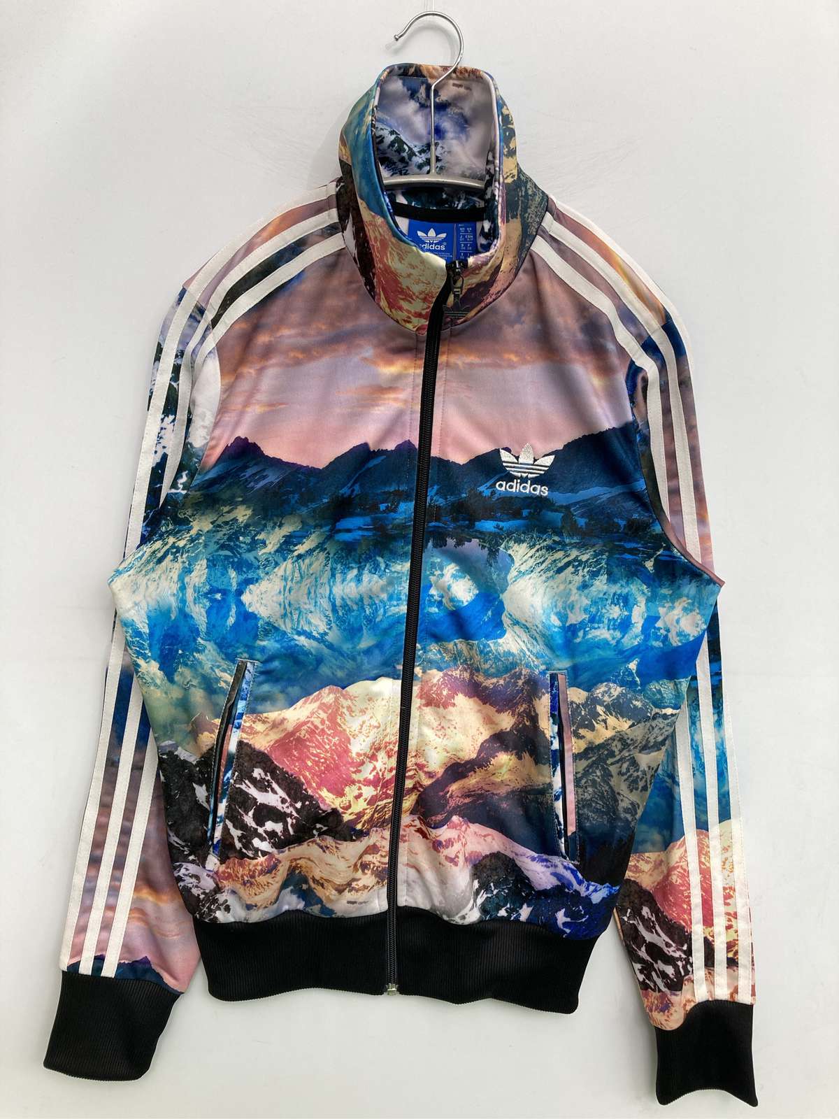 楽天市場】アディダス adidas トラックジャケット（カラーマルチカラー