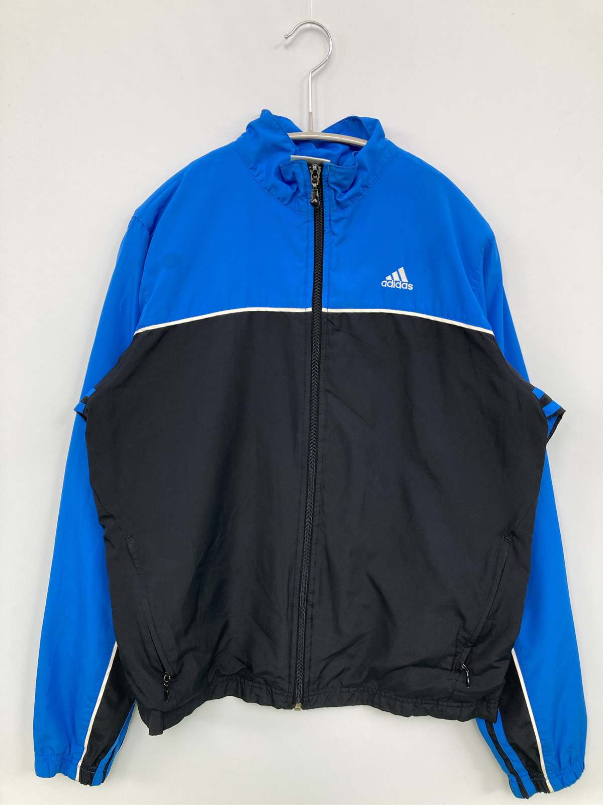 楽天市場】adidas ナイロンジャケット（カラーブルー）（メンズ