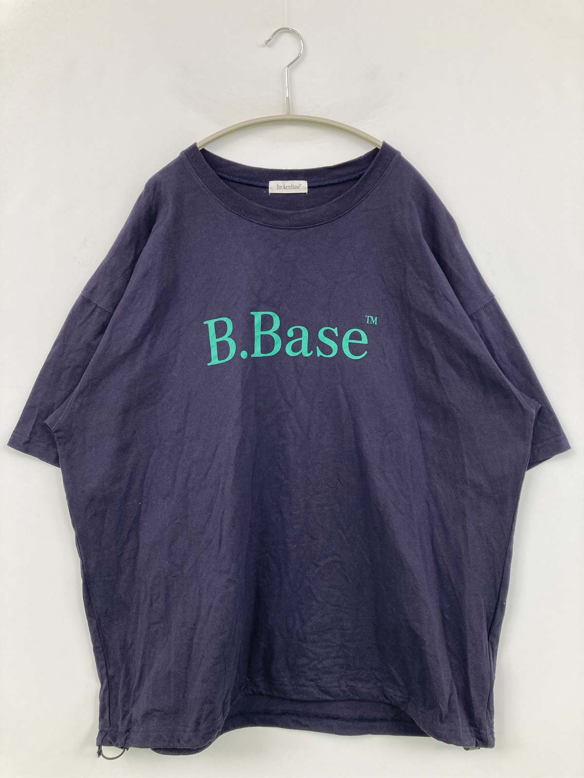 【中古】BrokenBase ブロークンベース Tシャツ/カットソー L ネイビー 前面プリント ブランドロゴ ミドル丈 半袖 クルーネック(丸首) メンズ レディース