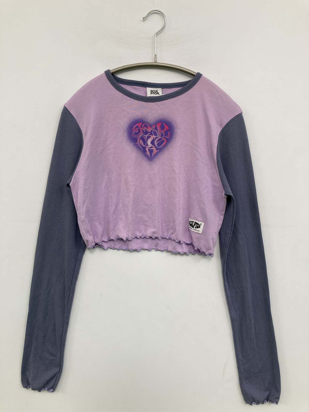 【中古】SCULPTOR スカルプター Tシャツ/カットソー ONE SIZE パープル 前面プリント ブランドロゴ ショート丈 長袖 クルーネック(丸首) レディース