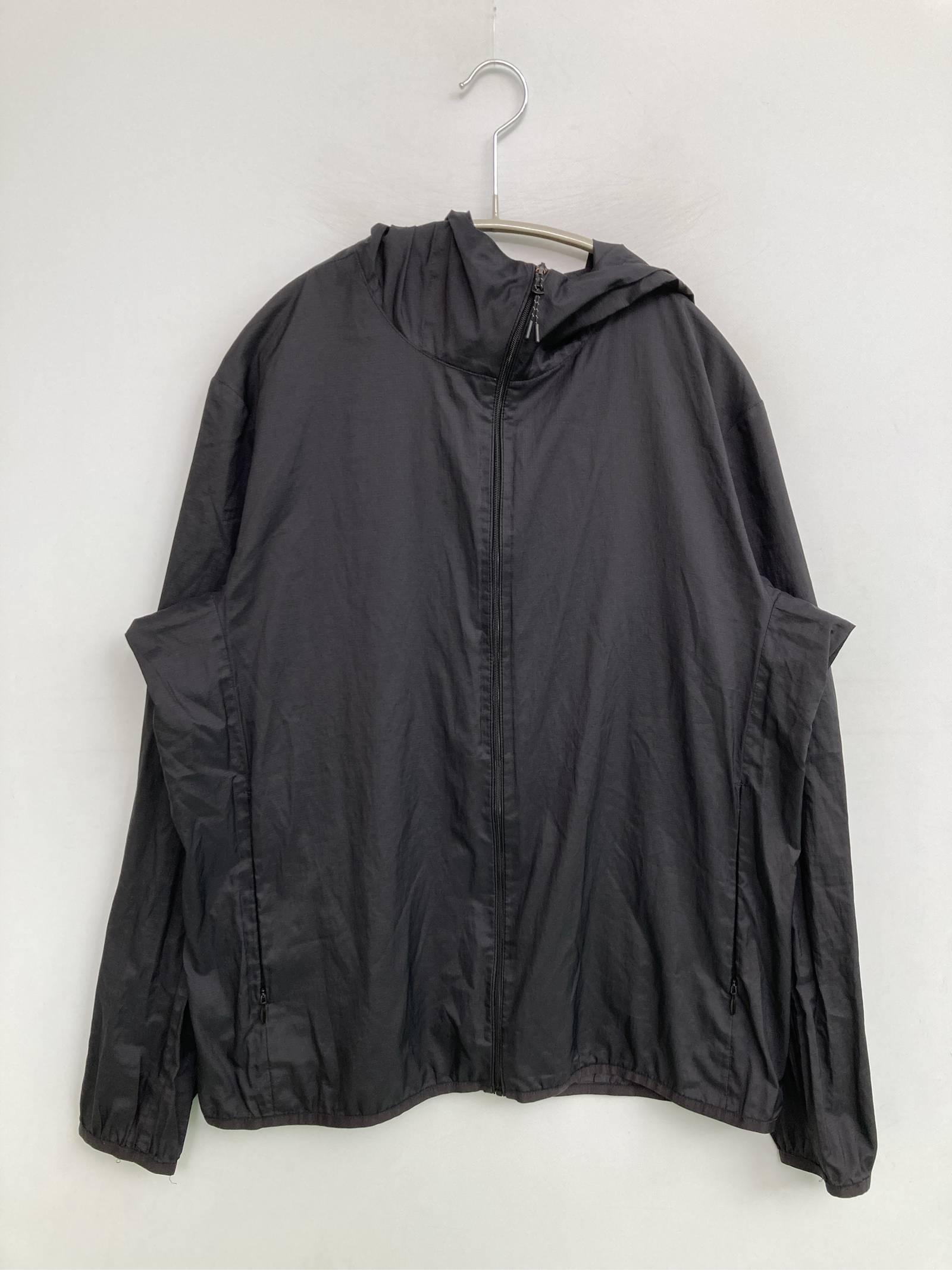 Rakuten - 【中古】UNIQLO ユニクロ マウンテンパーカー L ブラック 無地 ミドル丈 フードあり ショート丈 メンズ