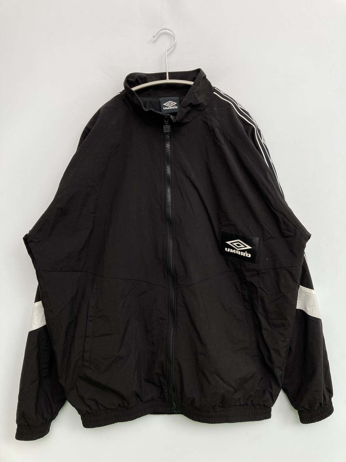 楽天市場】umbro ナイロンジャケットの通販