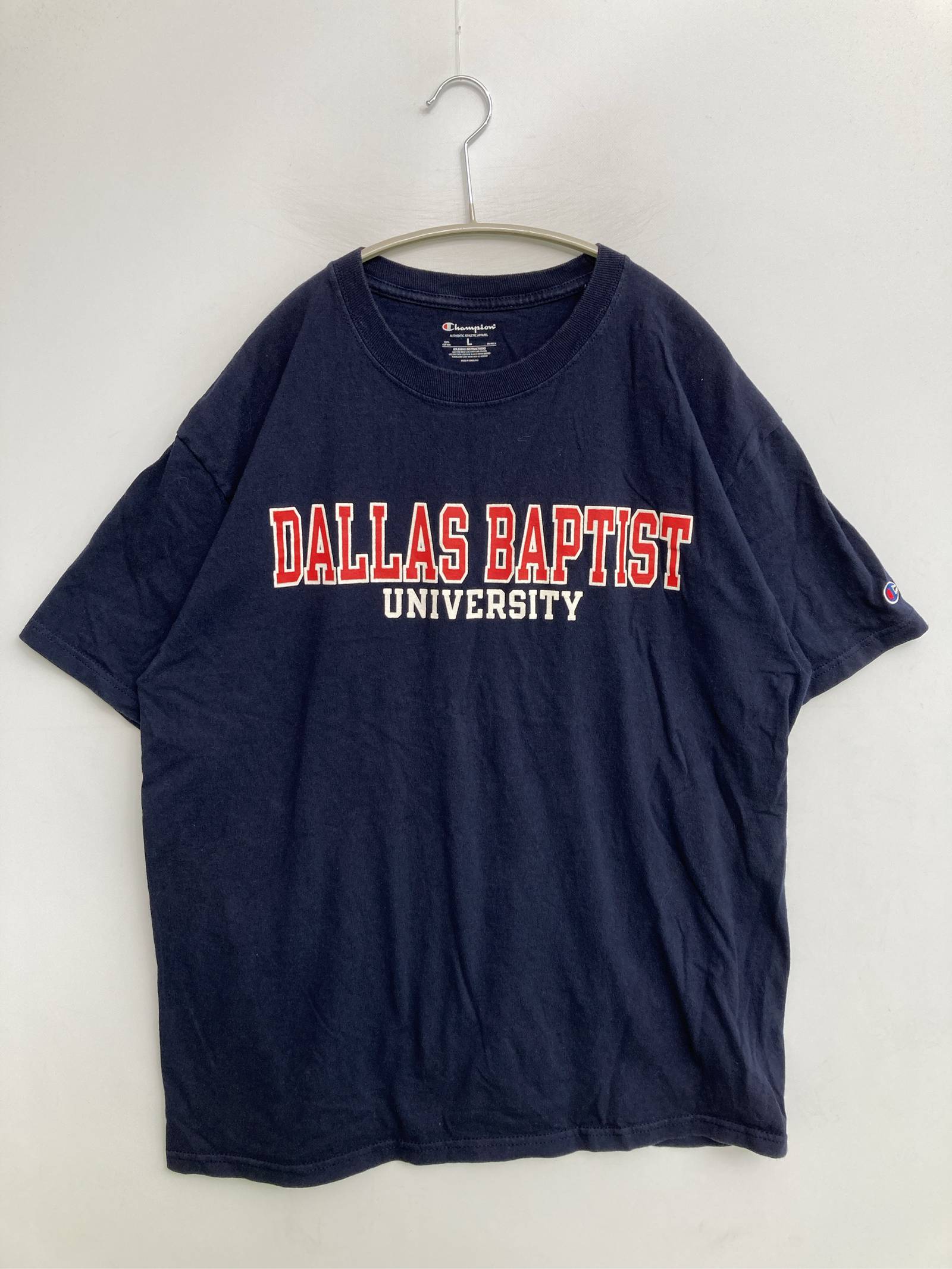 Rakuten - 【中古】Champion チャンピオン Tシャツ/カットソー L ネイビー 前面プリント ミドル丈 半袖 クルーネック(丸首) メンズ レディース
