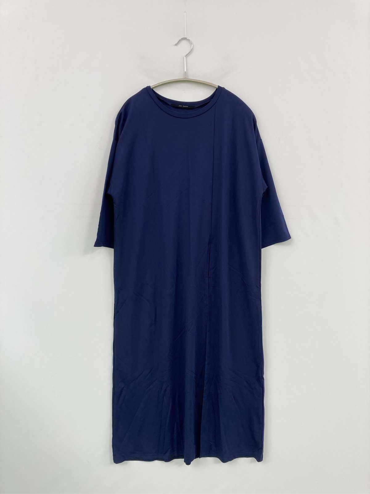 【中古】ubn hymns ワンピース M ネイビー ナイロン 無地 長袖 ロング・マキシ丈 フレア レディース