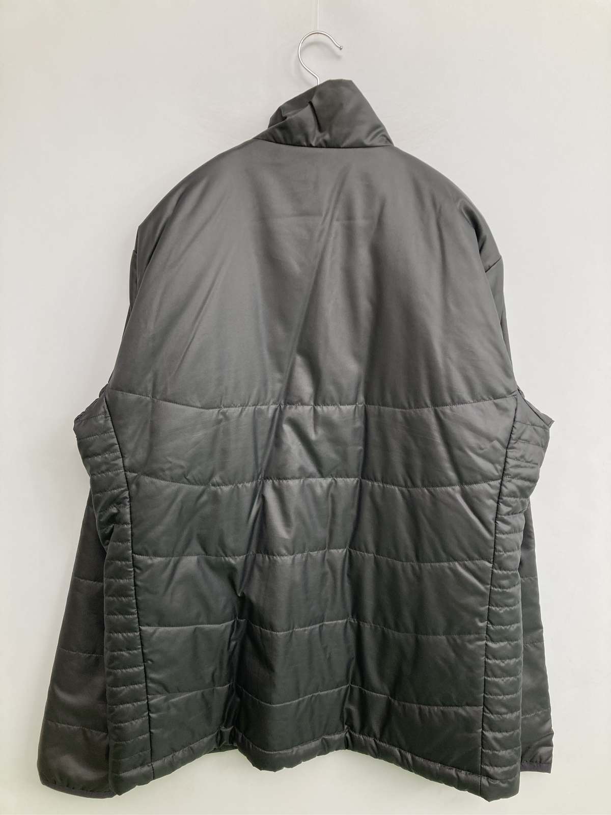 【中古】adidas アディダス ダウンジャケット/コート O ブラック 無地 ブランドロゴ ミドル丈 フードなし ジップアップ レディース