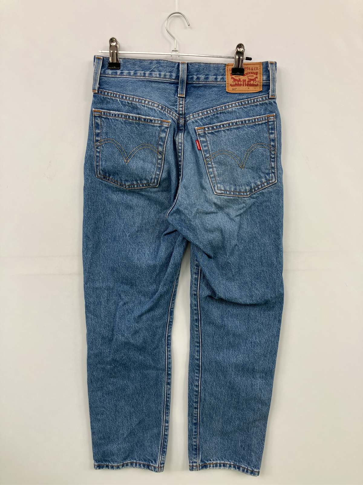 【中古】LEVI STRAUSS & CO. リーバイストラウスアンドカンパニー デニムパンツ W25 L26 ブルー クロップド・半端丈 無地 ストレート レギュラー ヴィンテージ スタンダード レディース
