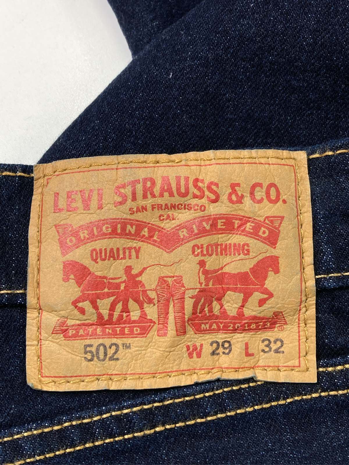 digdig 楽天市場店の【中古】LEVI STRAUSS & CO. リーバイストラウスアンドカンパニー デニムパンツ W29 L32 ネイビー フルレングス 無地 ワンポイント スタンダード テーパード レギュラー リジッド・ワンウォッシュ メンズ｜アングル3