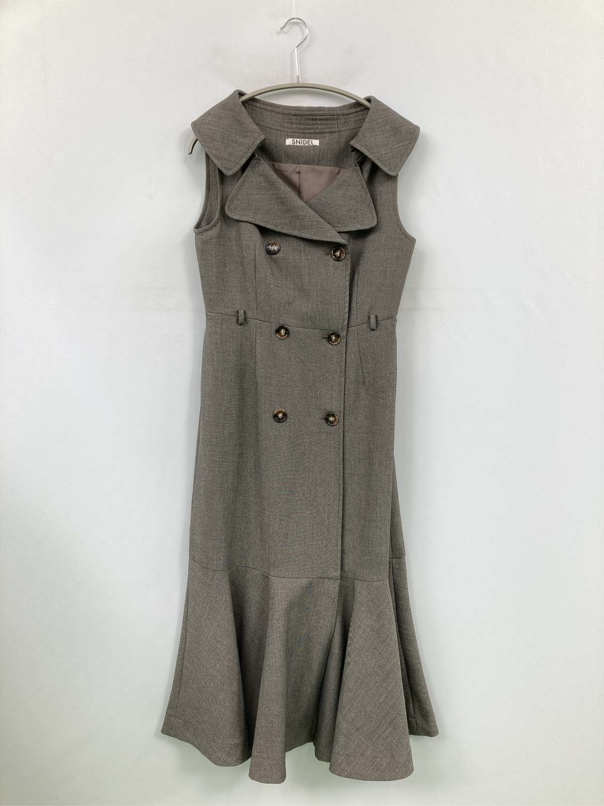 【中古】SNIDEL スナイデル ワンピース 1 グレー 無地 袖なし ロング・マキシ丈 フレア レディース