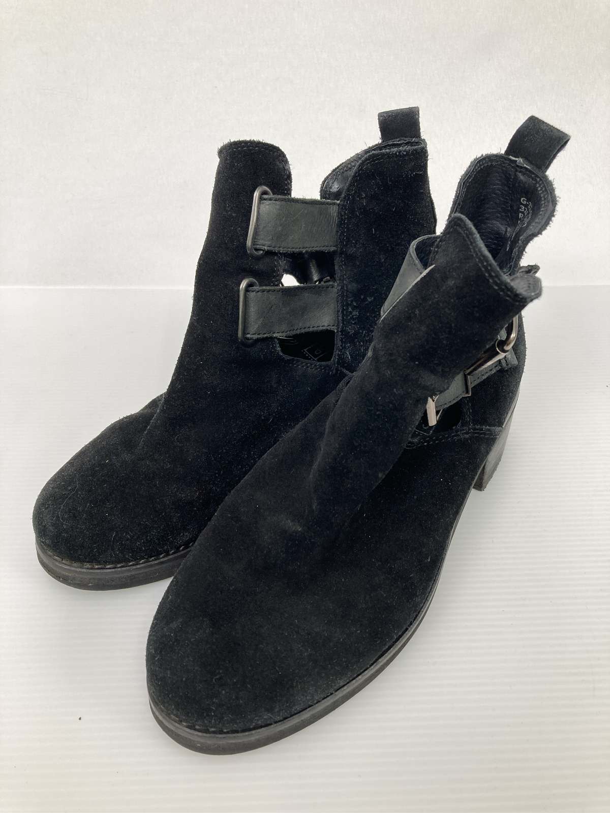 【中古】TOPSHOP トップショップ ブーツ 38 ブラック スエード 無地 ラウンドトゥ ショート 太ヒール レディース