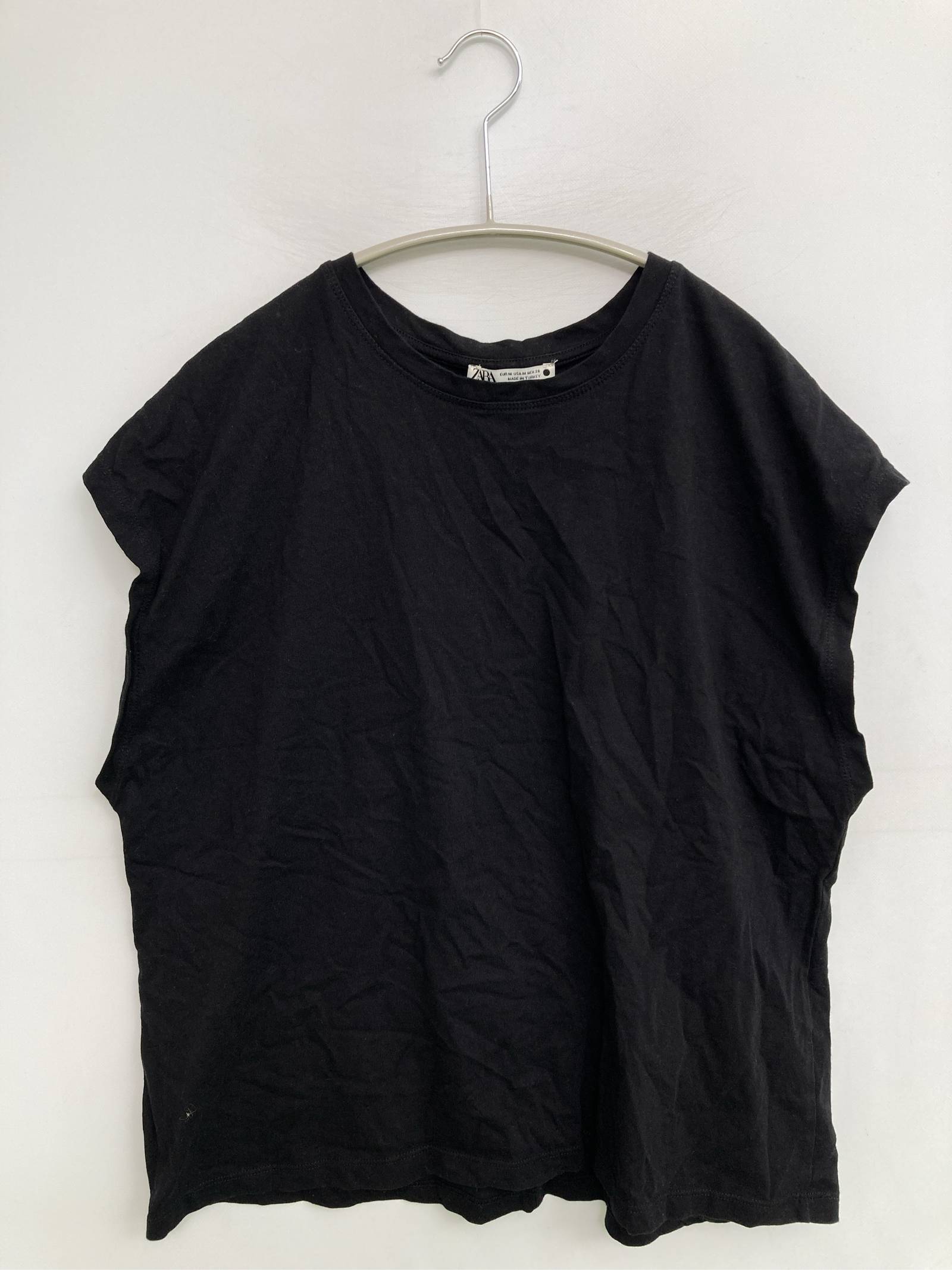 Rakuten - 【中古】ZARA ザラ Tシャツ/カットソー M ブラック 無地 ショート丈 クルーネック(丸首) 袖なし レディース