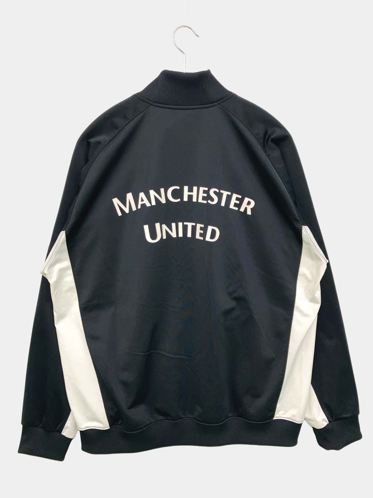 【中古】MANCHESTER UNITED マンチェスターユナイテッド ジャージ/トラックジャケ...