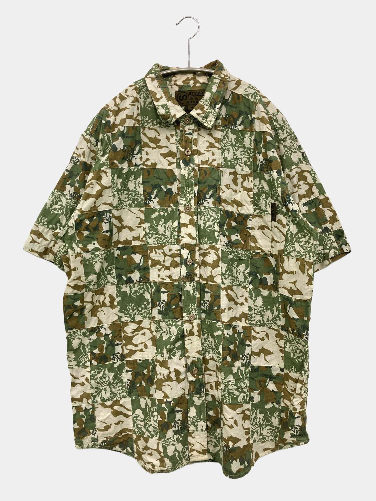 【中古】stussy ステューシー シャツ/ブラウス M グリーン コットン 花柄・ボタニカル柄 ミドル丈 半袖 レギュラーカラー メンズ ブランド古着 送料無料
