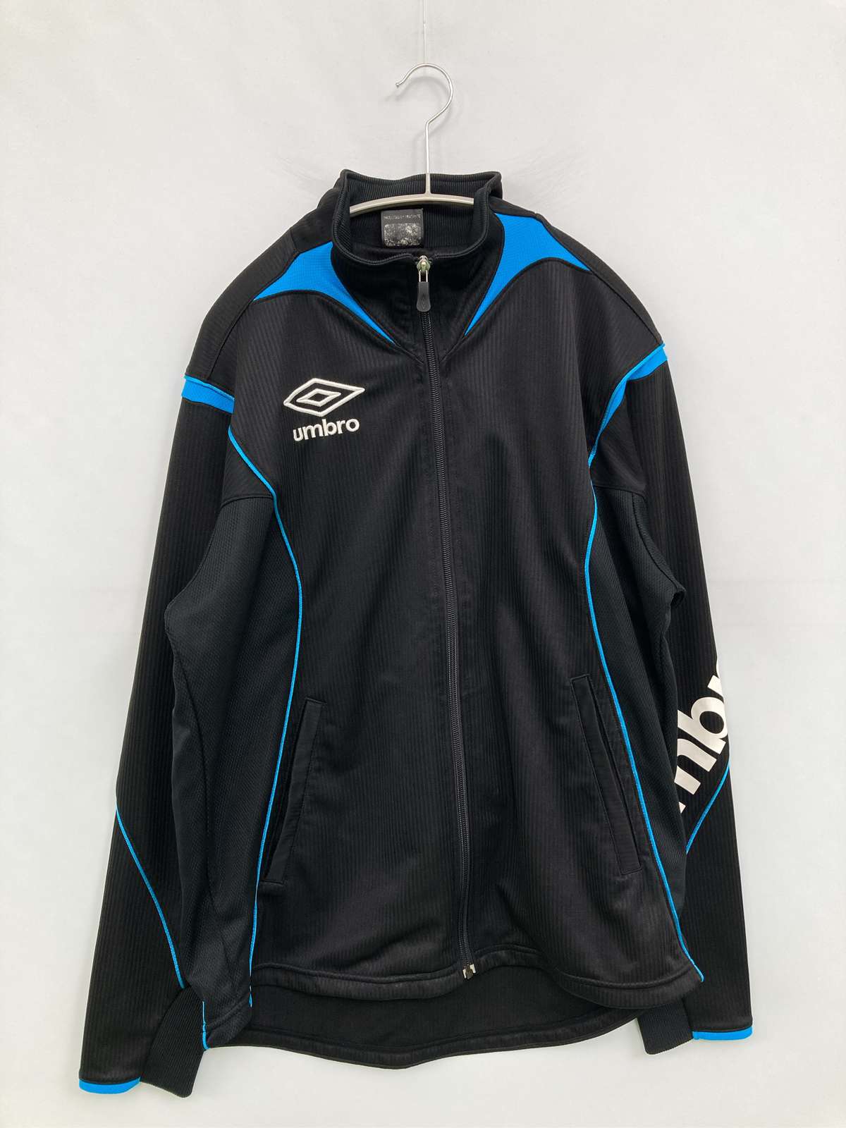 楽天市場】umbro トラックジャケットの通販