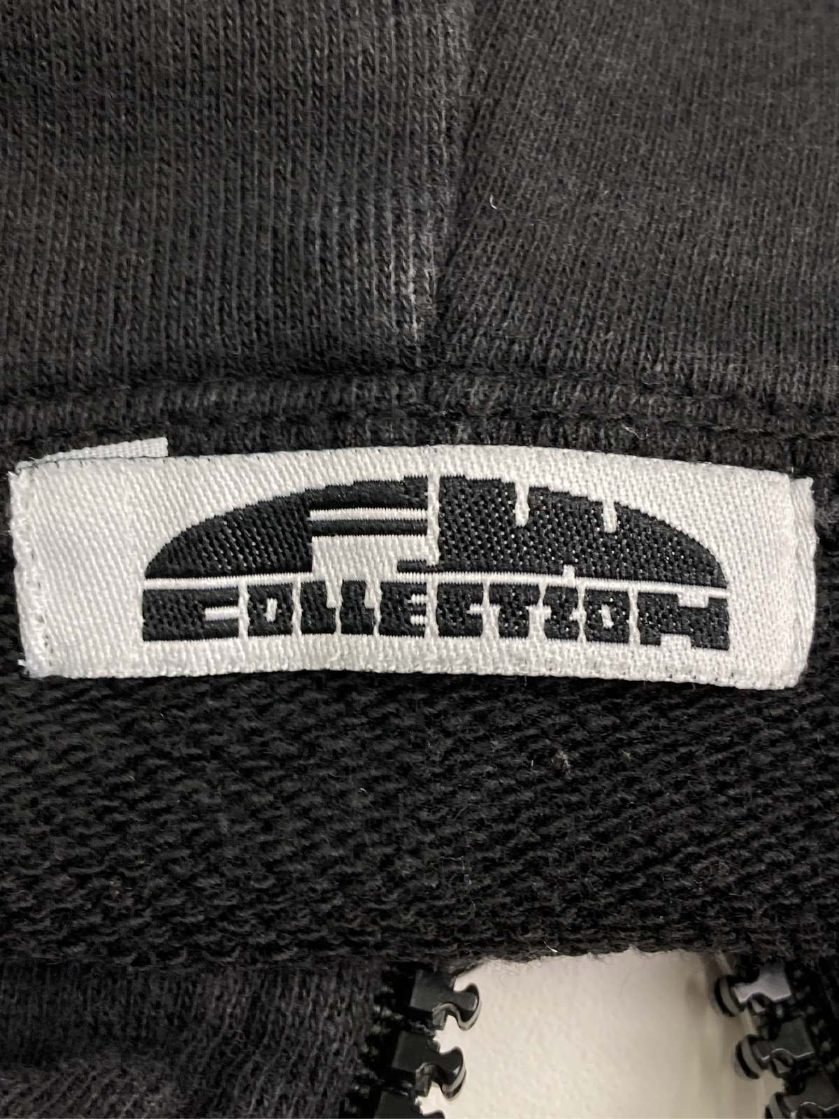 【中古】F.W COLLECTION パーカー ブラック コットン 前面プリント バックプリント 長袖 メンズ レディース
