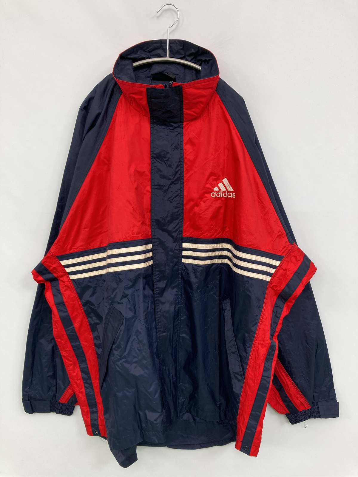 楽天市場】adidas ナイロンジャケット（カラーレッド）（メンズ