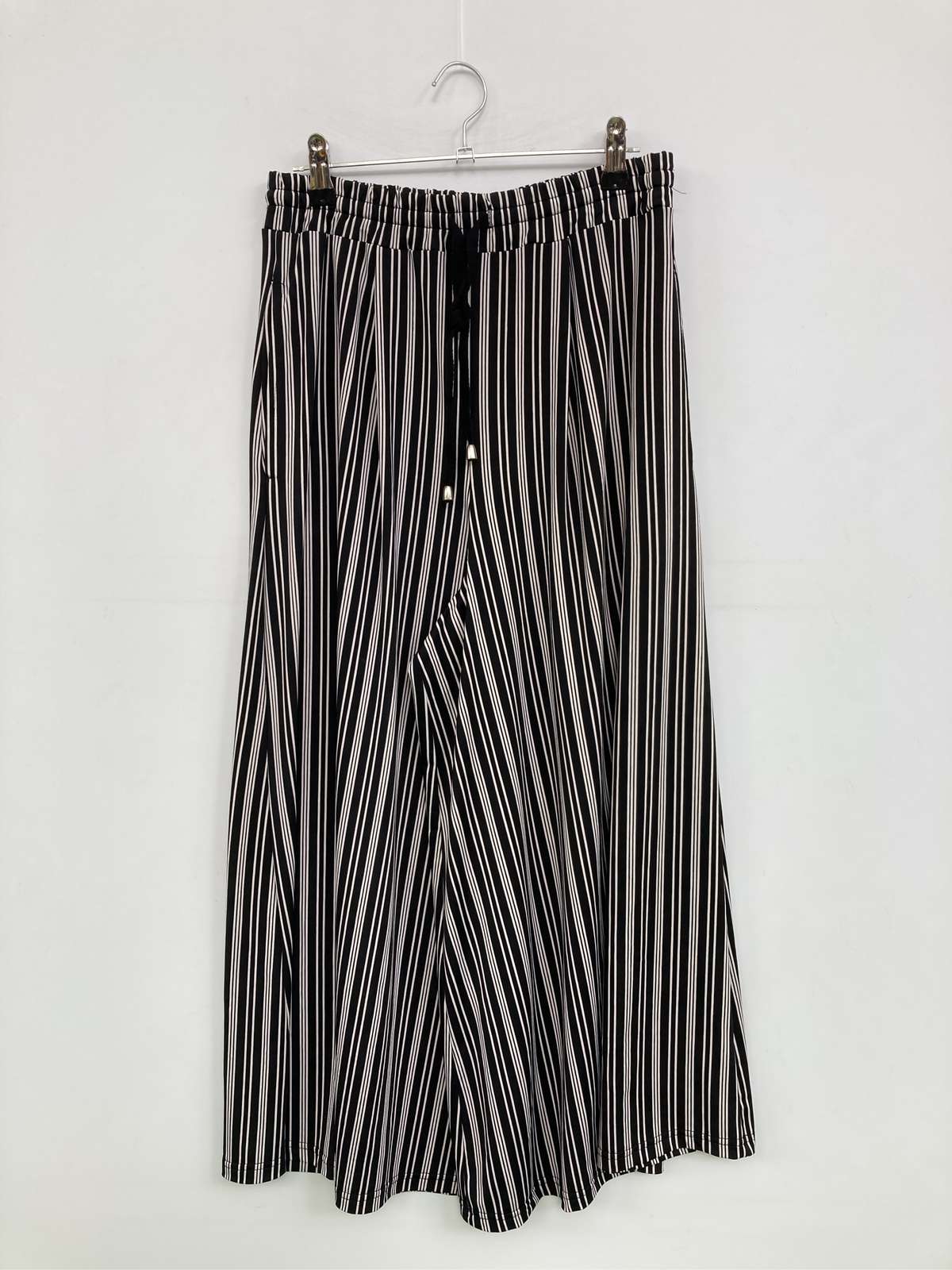【中古】CECIL McBEE セシルマクビー パンツ M ブラック レディース