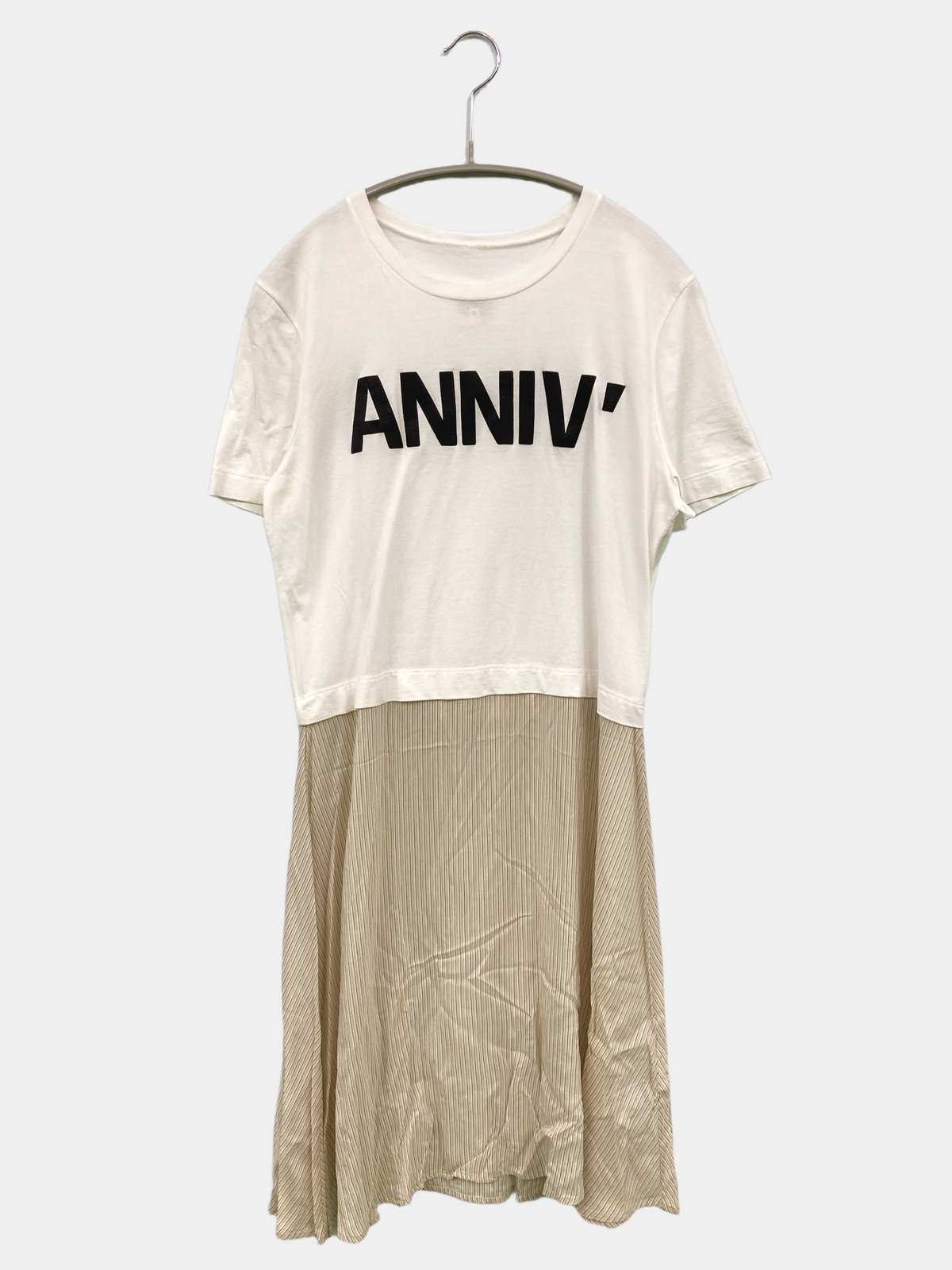 【中古】MM6 Maison Margiela エムエムシックスメゾンマルジェラ ワンピース M ホワイト ストライプ柄 前面プリント ブランドロゴ 半袖 ひざ丈 プリーツ レディース