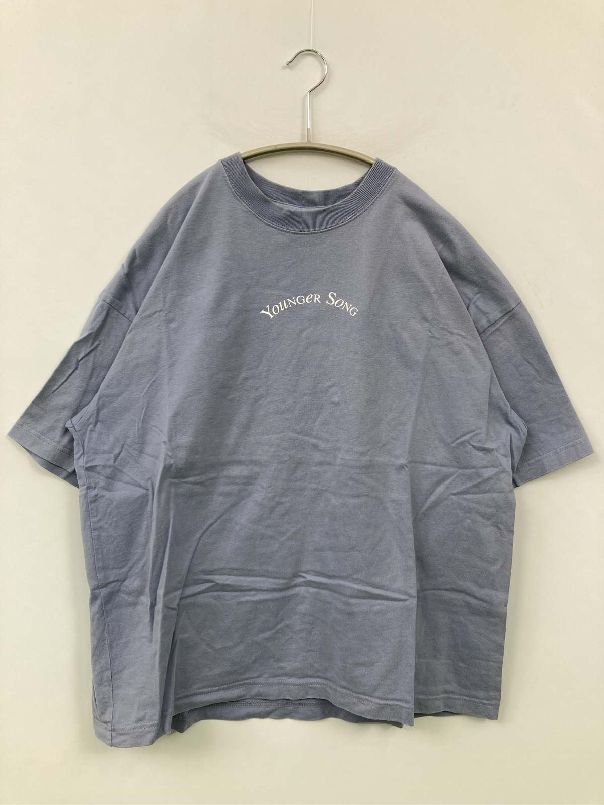 【中古】Younger Song ヤンガーソング Tシャツ/カットソー M ブルー クルーネック(丸首) 半袖 前面プリント バックプリント ブランドロゴ メンズ レディース