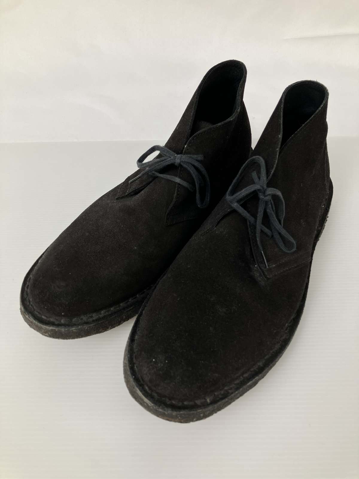 【中古】ブーツ ブラック 無地 スエード ラウンドトゥ ショート チャッカ 紐 フラット ストレートチップ メンズ