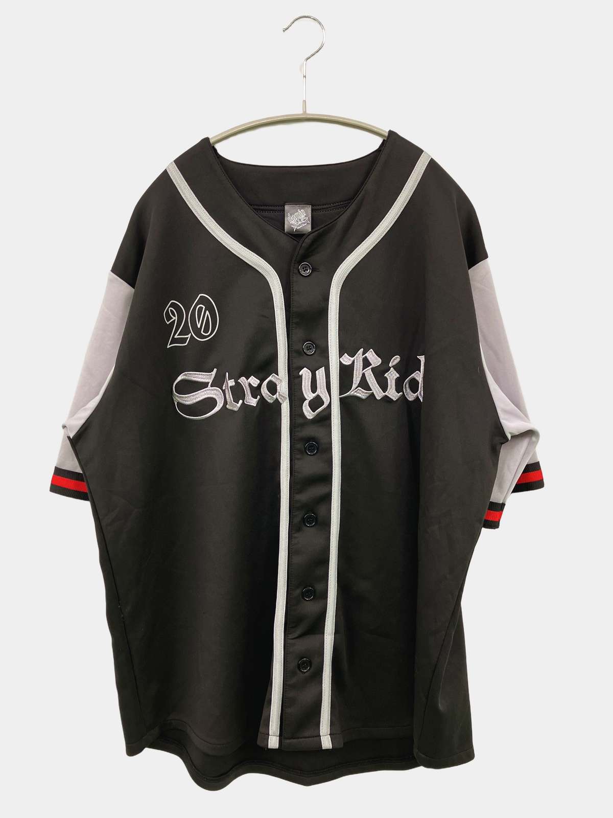 【中古】Dominate シャツ/ブラウス ブラック 無地 前面プリント バックプリント ライン柄 半袖 ミドル丈 ノーカラー メンズ